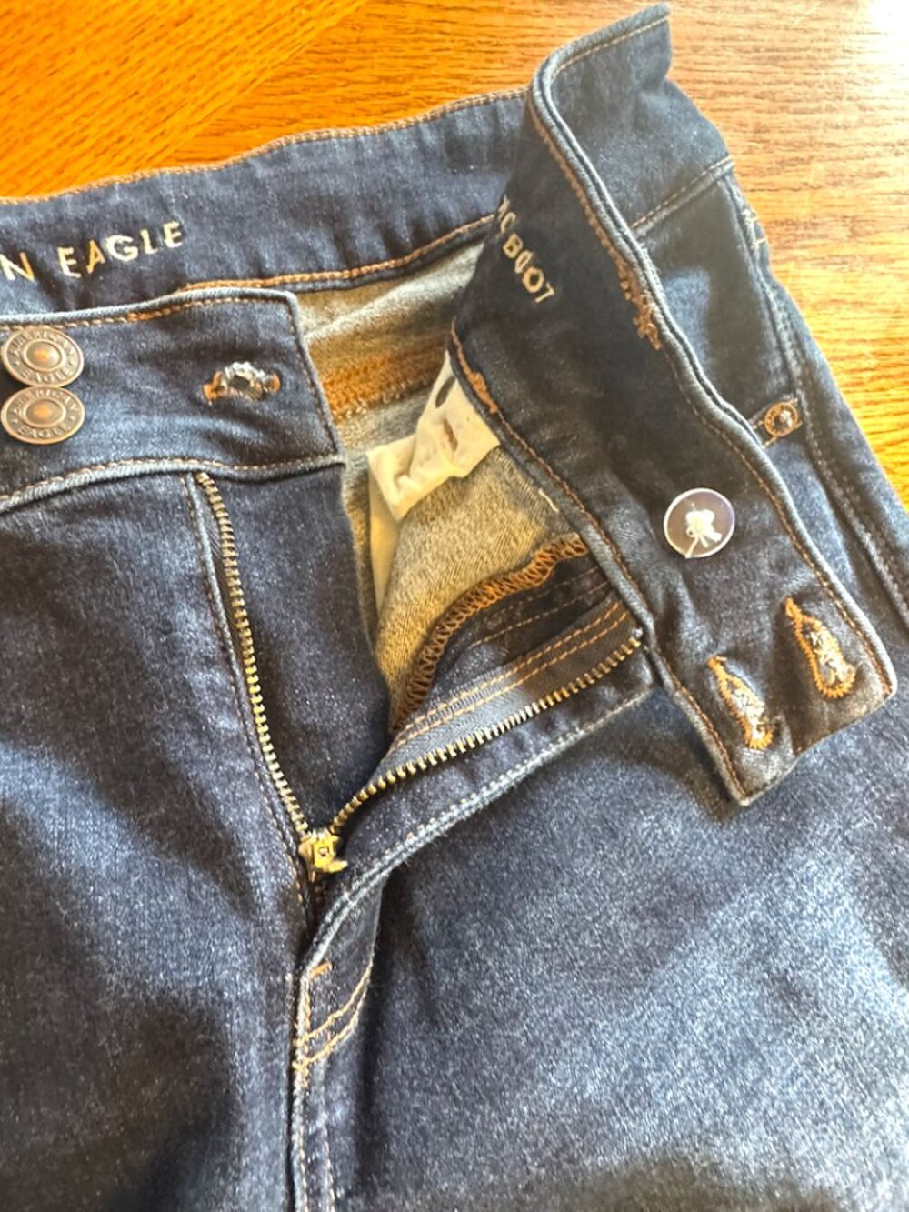 American Eagle Kick Boot Jeans Women's Size 14 Short Medium Wash (WJAE41) - Picture 8 of 9